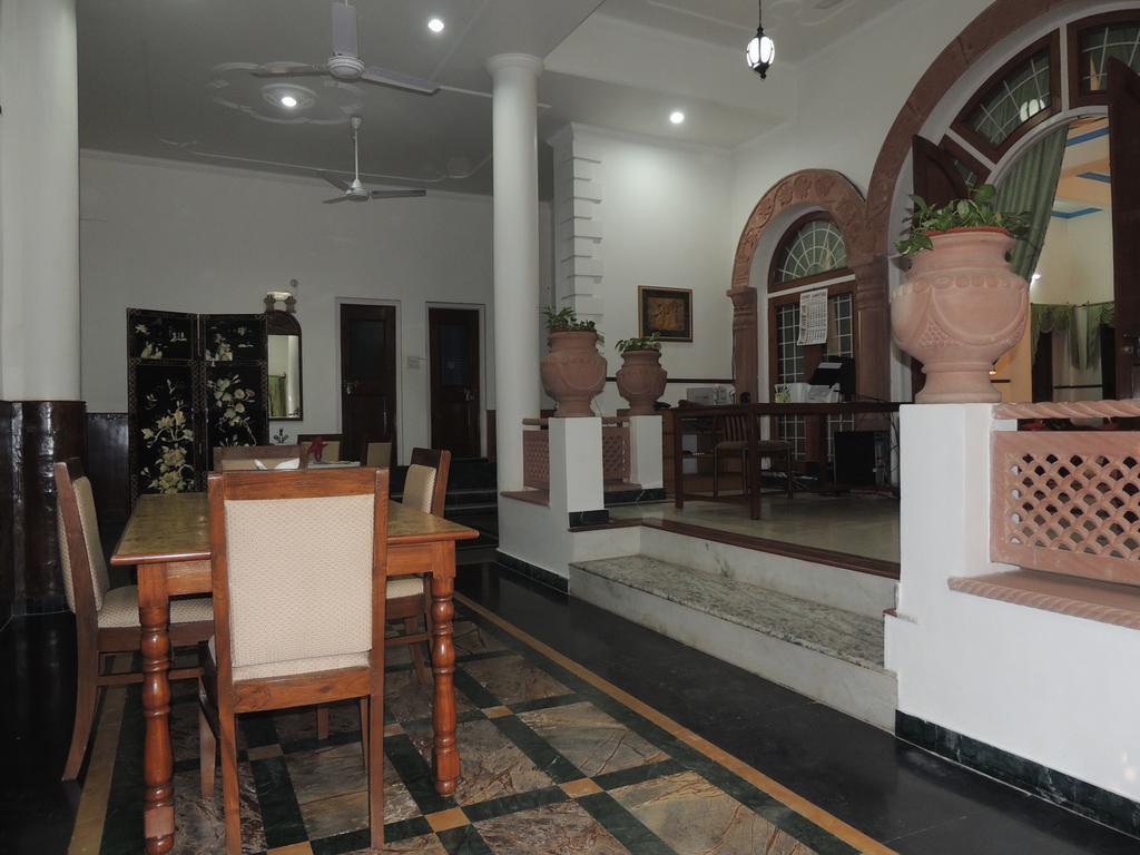 Kunjpur Guest House Prayagraj Ngoại thất bức ảnh
