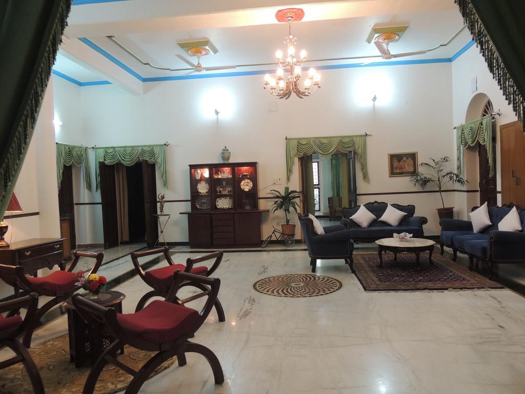 Kunjpur Guest House Prayagraj Phòng bức ảnh